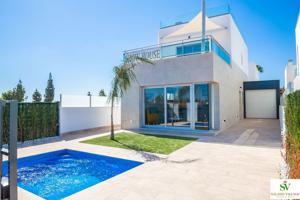 Casa En venta en Torre Del Rame, Las Lomas Del Rame-Bahía Bella, Los Alcázares photo 0