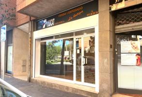 Local comercial en venta, en Reus photo 0