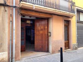 En venta ,en Reus, cerca de la Plaça LLibertat, local montado como Bar-Restaurante photo 0