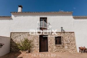 Casa Rural en Venta en Plena naturaleza Lucena, Córdoba photo 0