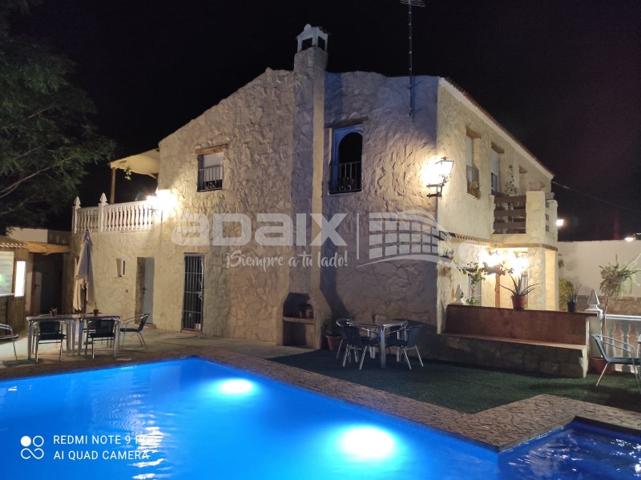 Casa Rural en Venta en Cabra, Córdoba photo 0