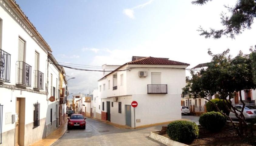 Casa en Venta en Encinas Reales, Córdoba photo 0