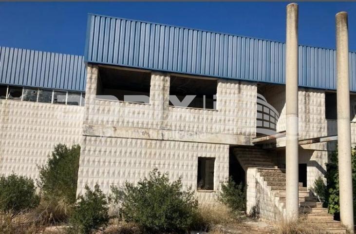 Finca Rústica en Venta en Cabra, Córdoba photo 0
