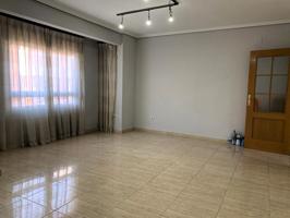 Piso en Venta en Lucena, Córdoba photo 0