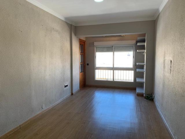 Piso en Venta en Lucena, Córdoba photo 0