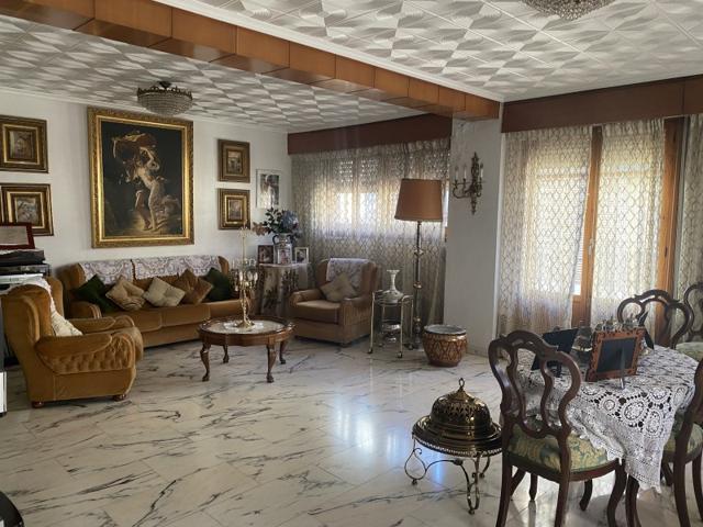 Piso en Venta en Lucena, Córdoba photo 0