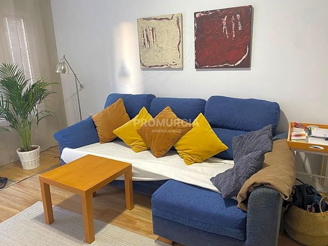 Piso en alquiler en El Puntal de 60 m2 photo 0