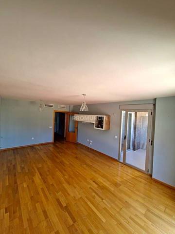 Piso en alquiler en Murcia de 96 m2 photo 0