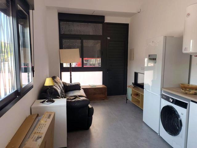 Piso en alquiler en Murcia de 44 m2 photo 0