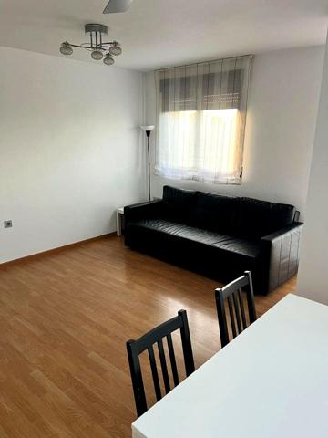 Piso en alquiler en El Puntal de 90 m2 photo 0