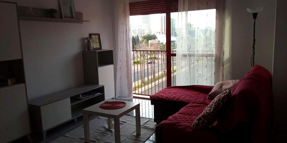 Piso en alquiler en El Puntal de 75 m2 photo 0