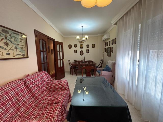 MAGNIFICA CASA CON GARAJE photo 0