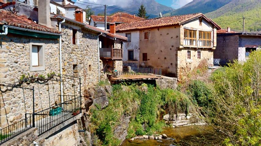 Casa De Campo En venta en Cantabria, Polaciones photo 0