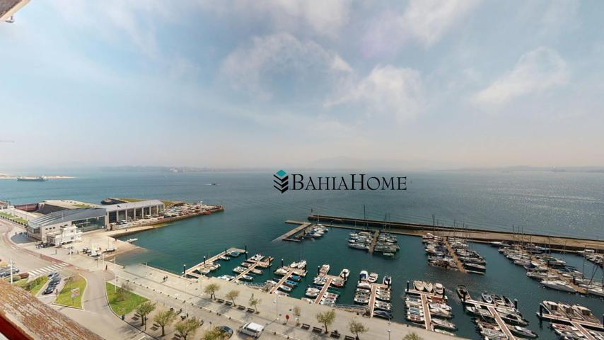 🌅 Exclusiva vivienda con terraza y vistas infinitas al mar en pleno corazón de Santander photo 0
