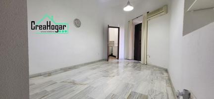 Piso En alquiler en Centro, Sevilla photo 0