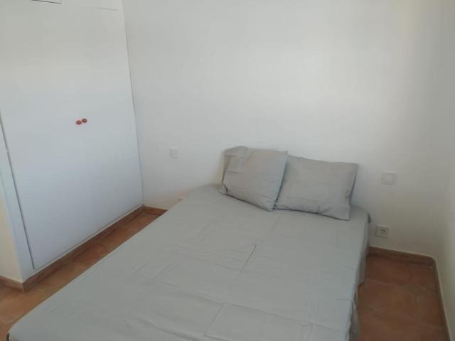 Ático de unos 90m2 totales, cocina separada, y terraza de unos 30m2 con vistas despejadas. photo 0