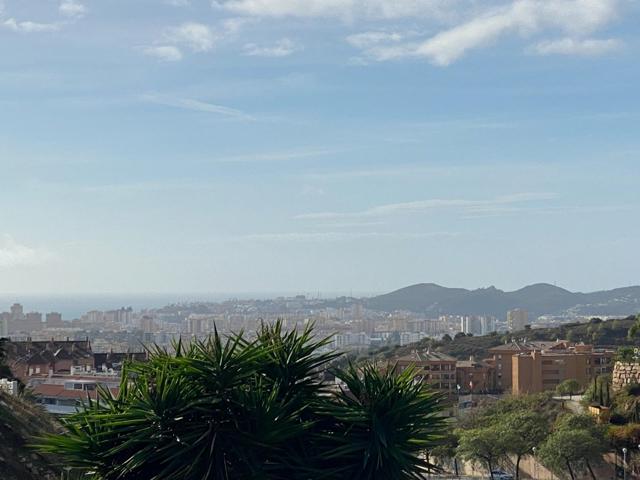 Ático Suroeste con vista al mar con terrazas 25 m2, Garaje. Piscinas comunitarias photo 0