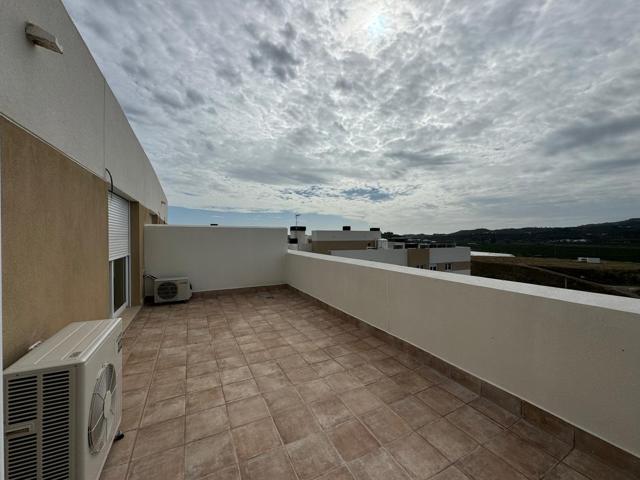 Ático AMUEBLADO con terraza 34 m2 SUROESTE, plaza de aparcamiento y trastero photo 0