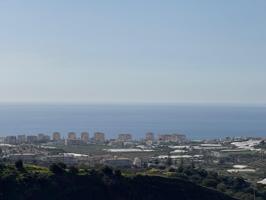 Las viviendas son pasantes (ventilación cruzada) , con amplias terrazas , salón con cocida incorpora photo 0
