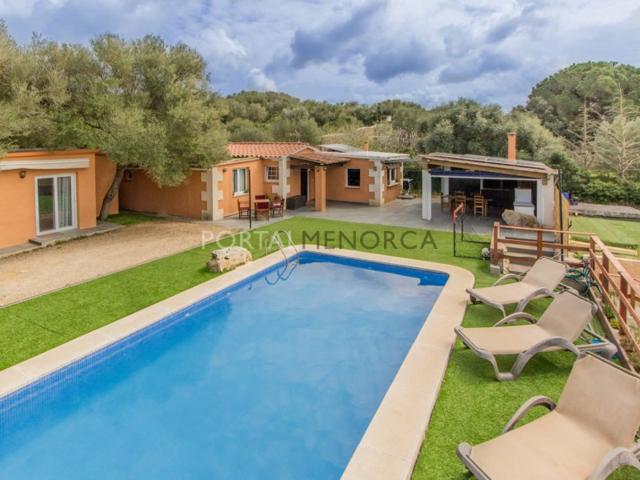 Casa De Campo En venta en Alaior photo 0