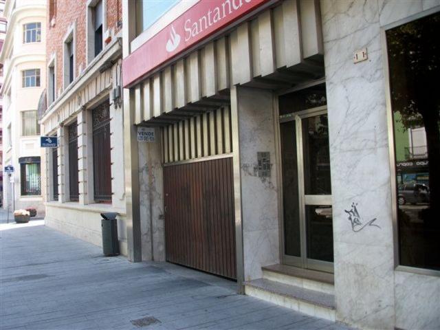 ¡SE VENDEN 2 PLAZAS DE GARAJE EN PLENO CENTRO DE GANDÍA!ÍA! photo 0