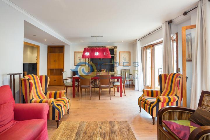 SE VENDE PRECIOSO PISO EN PLENA CALLE MAYOR photo 0