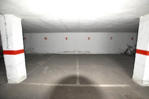 SE ALQUILA PLAZA DE APARCAMIENTO EN GANDÍA photo 0