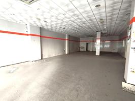 SE VENDE LOCAL COMERCIAL EN GANDÍA photo 0