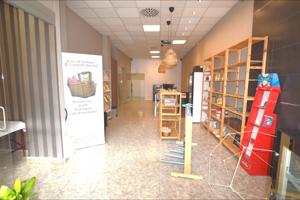 SE ALQUILA MAGNÍFICO LOCAL COMERCIAL photo 0