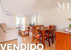 APARTAMENTO DE 2 DORMITORIOS CON GARAJE EN RETAMAR SUR photo 0