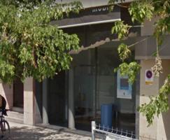 Estupendo local frente a Autobuses photo 0