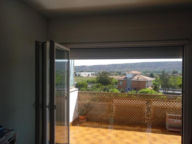 PISO EN VENTA 3 HABITACIONES, TERRAZA, PISCINA, ALBELDA DE IREGUA photo 0