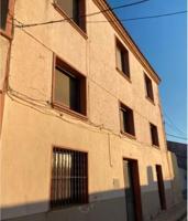 Casa en Murchante en venta con terreno y muchas posibilidades photo 0