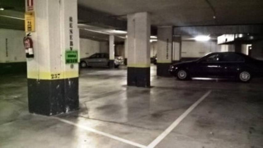 Alquiler de fantástico garaje en Edificios Inteligentes photo 0