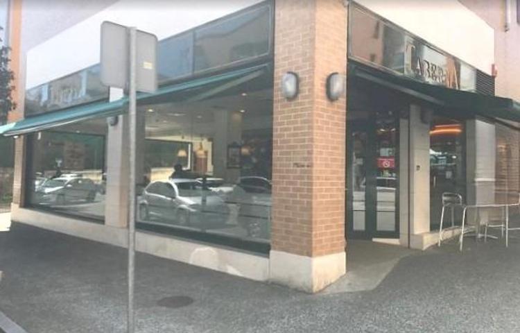Local panadería en venta en esquina, con inquilino photo 0