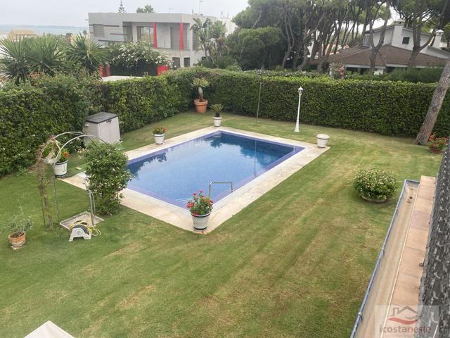 Unifamiliar En venta en Vistahermosa, El Puerto De Santa María photo 0