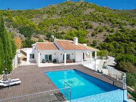 ESPECTACULAR VILLA EN MIJAS photo 0