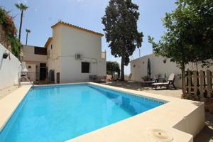 CHALET EN VENTA CON VISTAS AL MAR EN BENALMADENA URB. VERACRUZ photo 0