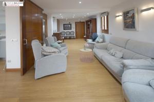 ATICO AMUEBLADO EN JAIME III DE 3 DORMITORIOS, 2 BAÑOS photo 0