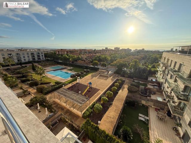 Ático en Camí dels Reis, vivienda en planta tercera, y terraza privada con acceso a través de la propia vivienda en planta cuarta. photo 0