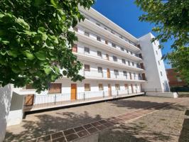 A escasos 200 mtrs del azul del mar. photo 0