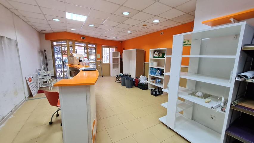 LOCAL COMERCIAL EN TORREDEMBARRA!!! photo 0