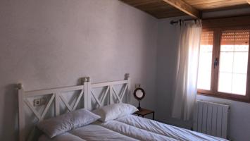 Casa - Chalet en venta en Villarejo de Fuentes de 250 m2 photo 0