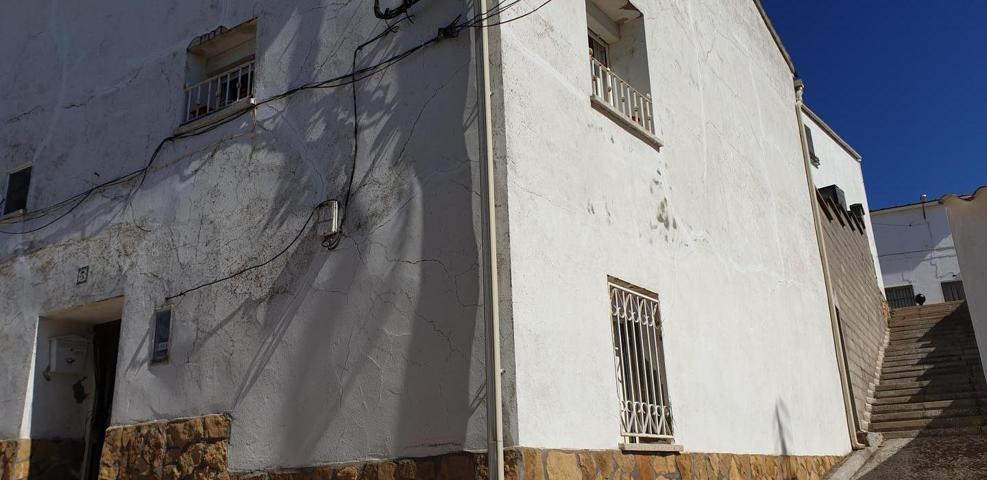 Casa - Chalet en venta en Alcázar del Rey de 160 m2 photo 0