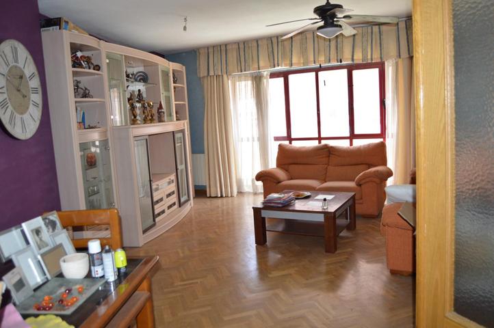Piso en venta en Tarancón de 134 m2 photo 0