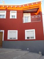 Casa - Chalet en venta en Saelices de 125 m2 photo 0