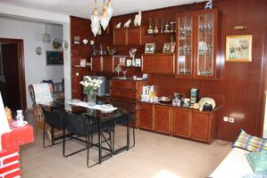 Casa - Chalet en venta en Villar de Cañas de 1500 m2 photo 0