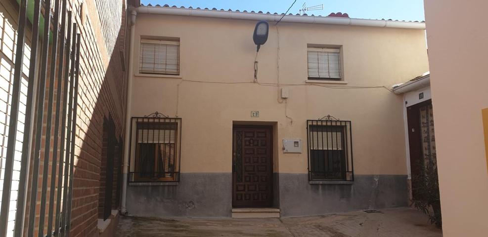 Casa - Chalet en venta en Saelices de 300 m2 photo 0