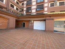 Local en venta en Tarancón de 120 m2 photo 0