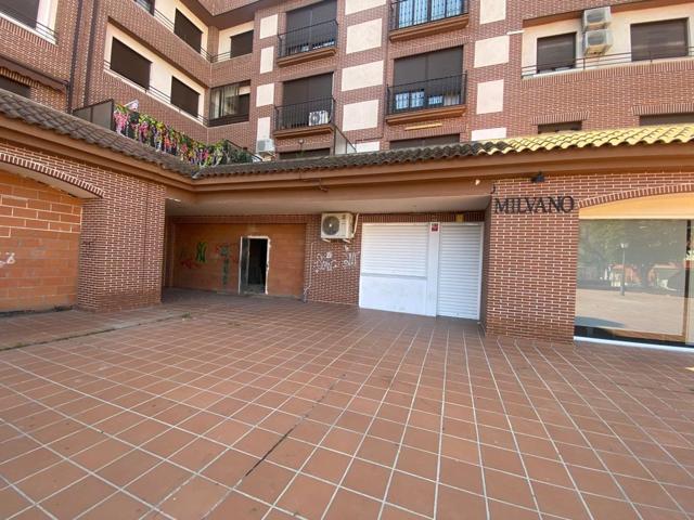 Local en venta en Tarancón de 120 m2 photo 0